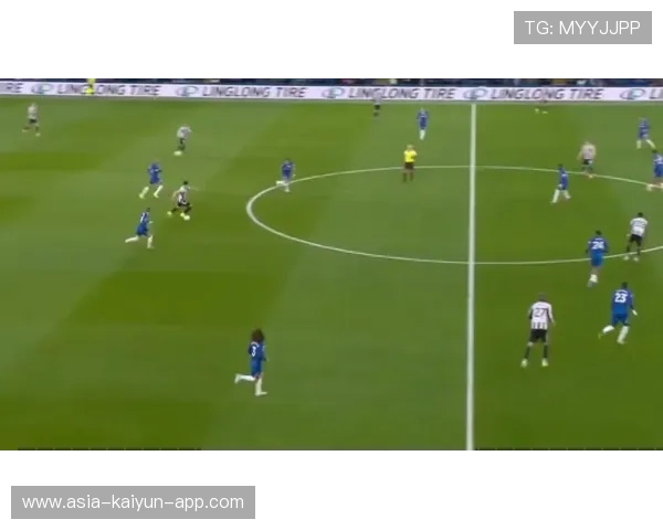 为什么防守型中场是球队构建的核心基石